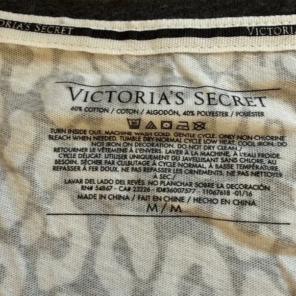 Victoria”s Secret Sleep Tee Leopard Animal Sz Medium - Picture 2 of 3